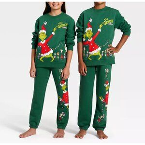 Target Kids' Dr. Seuss The Grinch Evergreen Fleece Graphic Sweatshirt & Pants